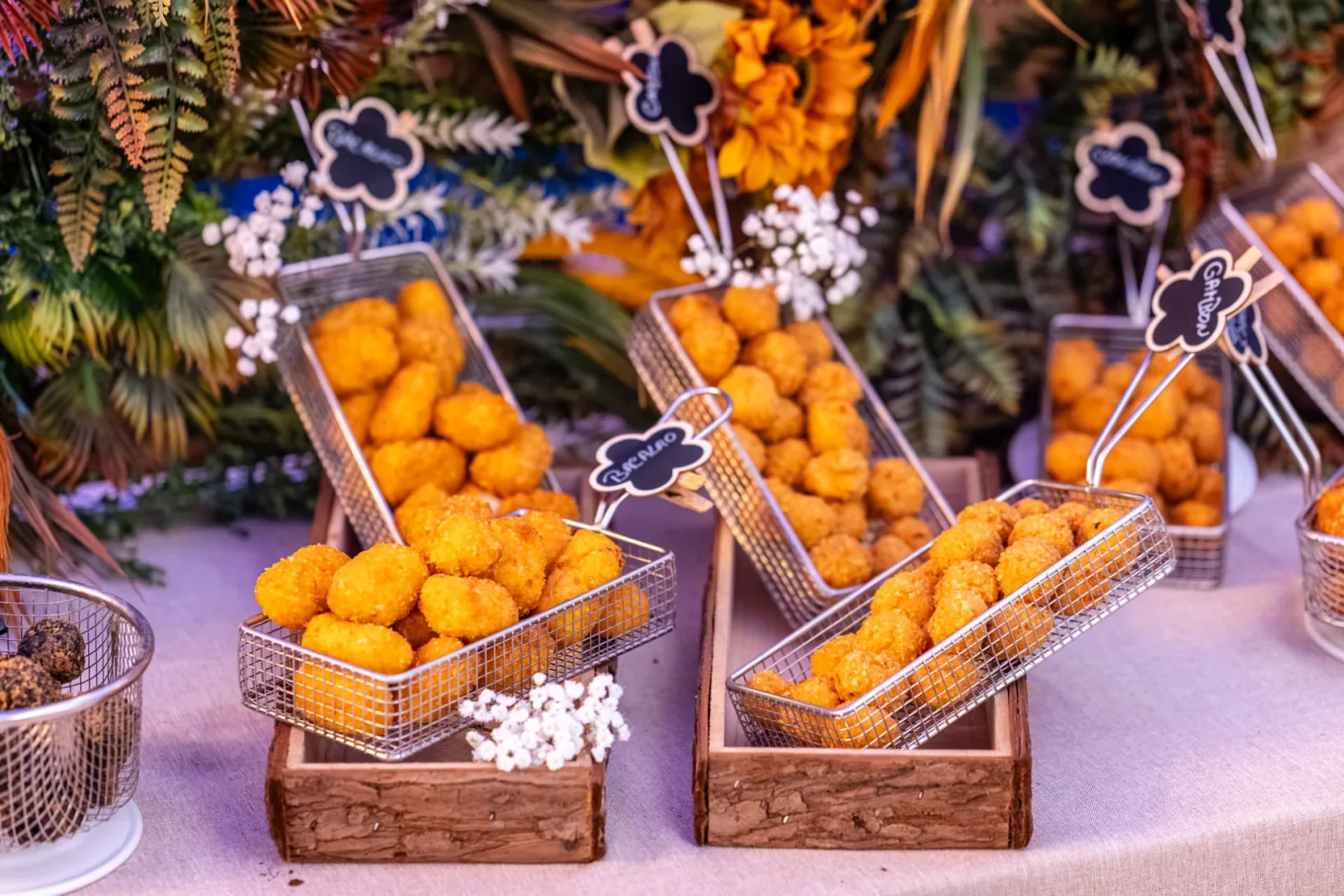 Cestas de croquetas variadas en el cóctel de Ribera I