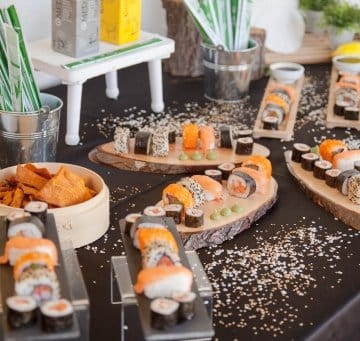 Imagen de varios platos ade sushi